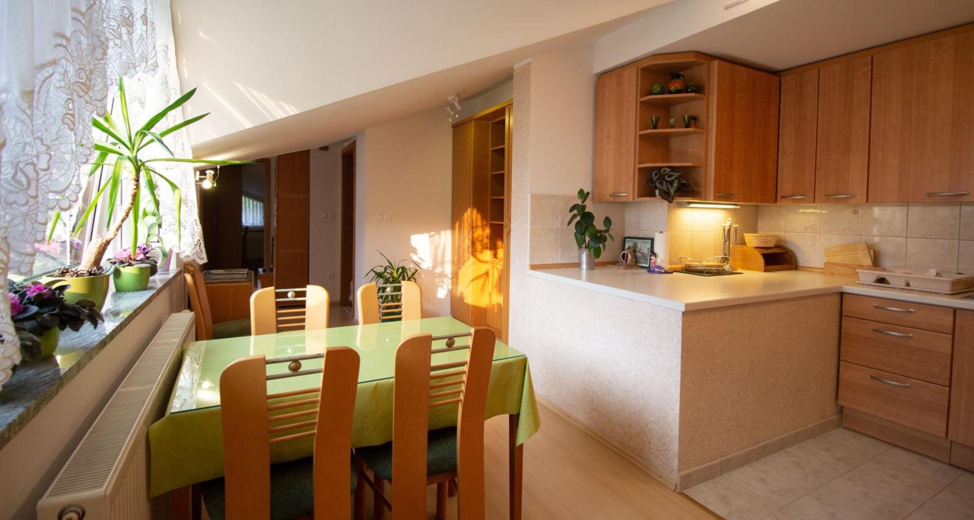 Garden Apartments Jansa ราโดว์ลิตซา ภายนอก รูปภาพ