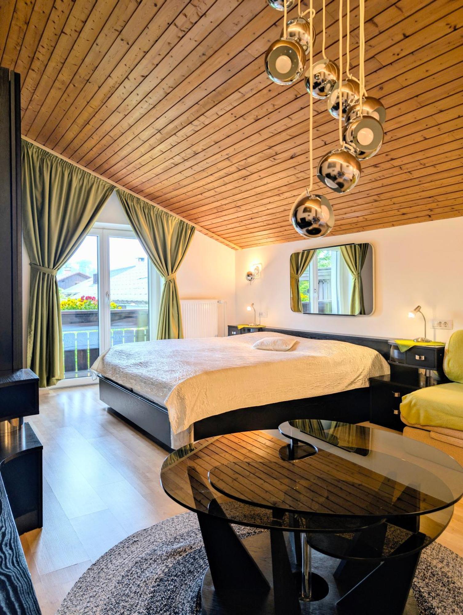 Garden Apartments Jansa ราโดว์ลิตซา ภายนอก รูปภาพ